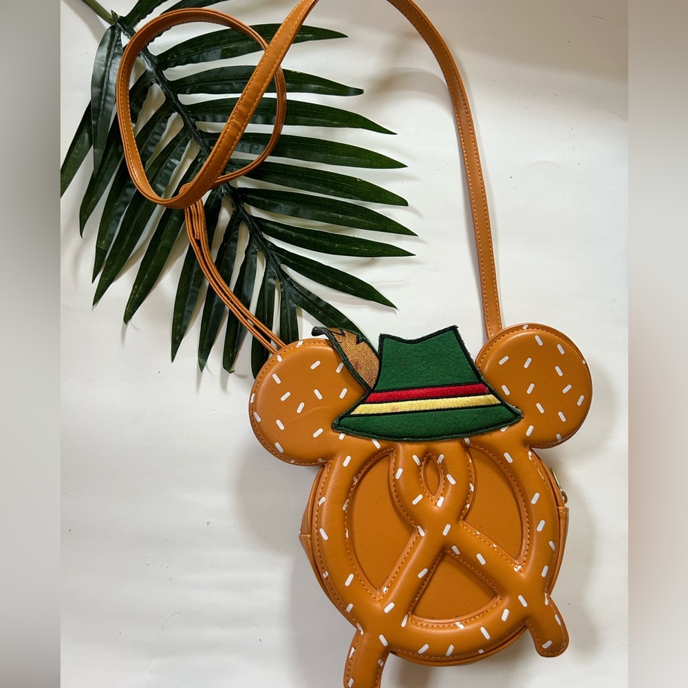 Disney Parks Epcot Germany pretzel Oktoberfest crossbody bag